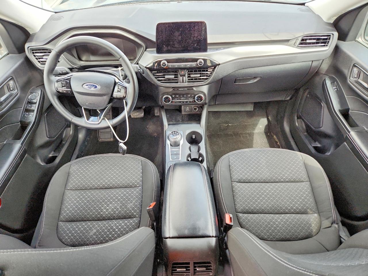 FORD ESCAPE 2024 — 9