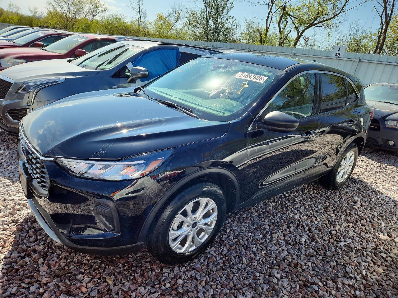 FORD ESCAPE 2024 — 2