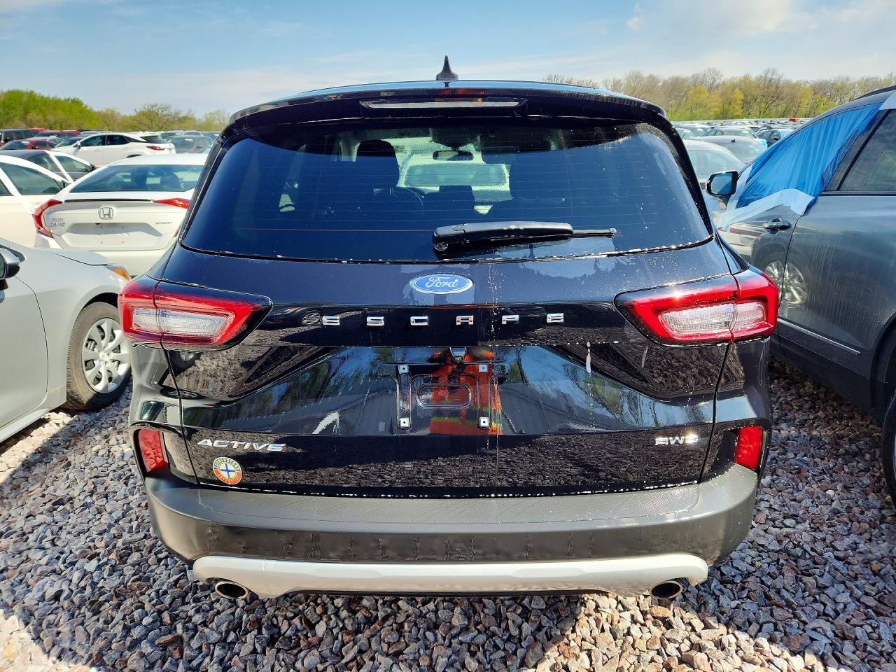 FORD ESCAPE 2024 — 7