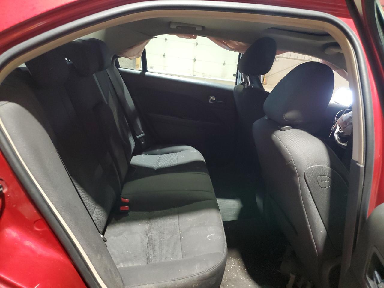 FORD FUSION 2010 — 11