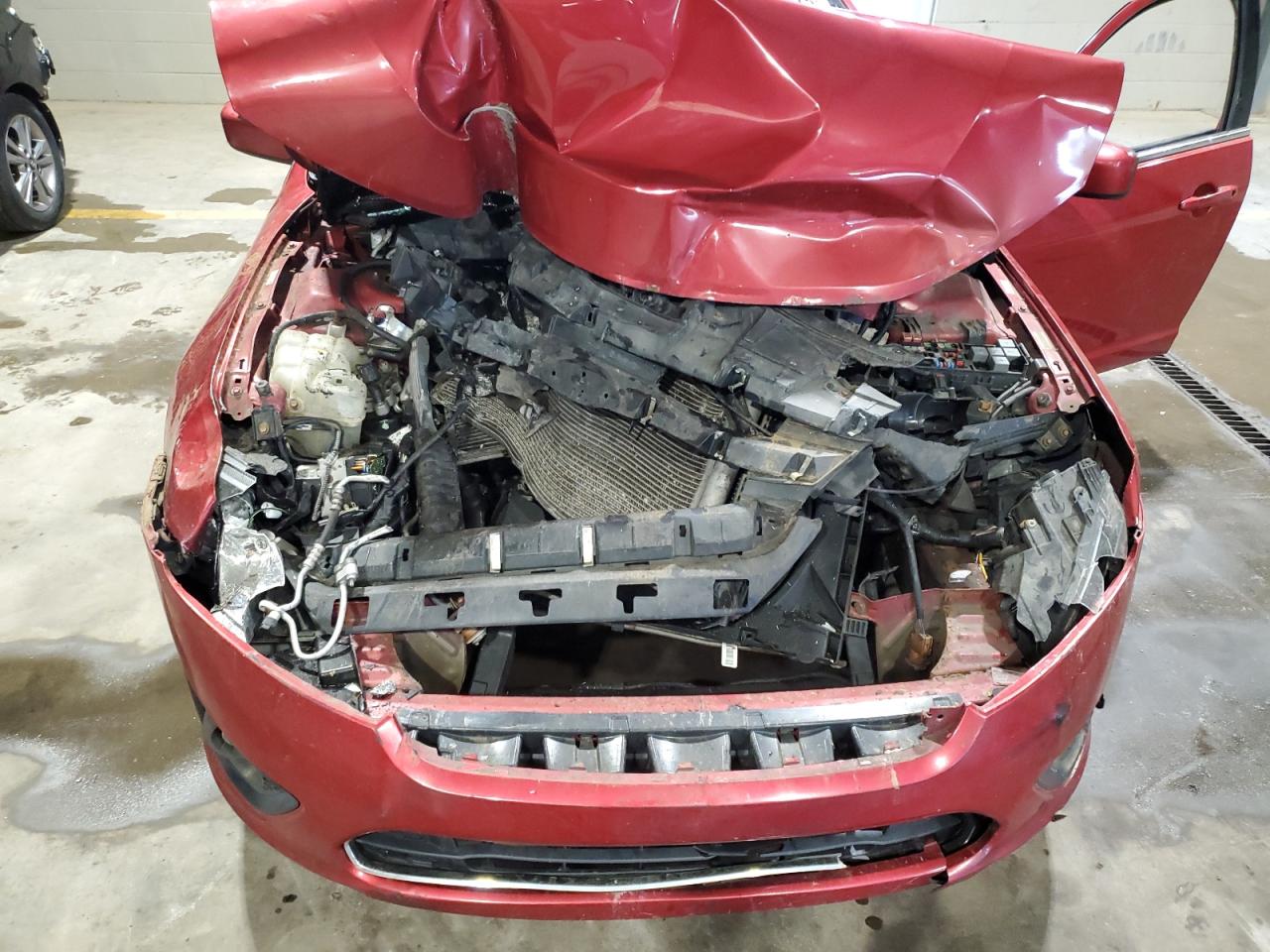 FORD FUSION 2010 — 12