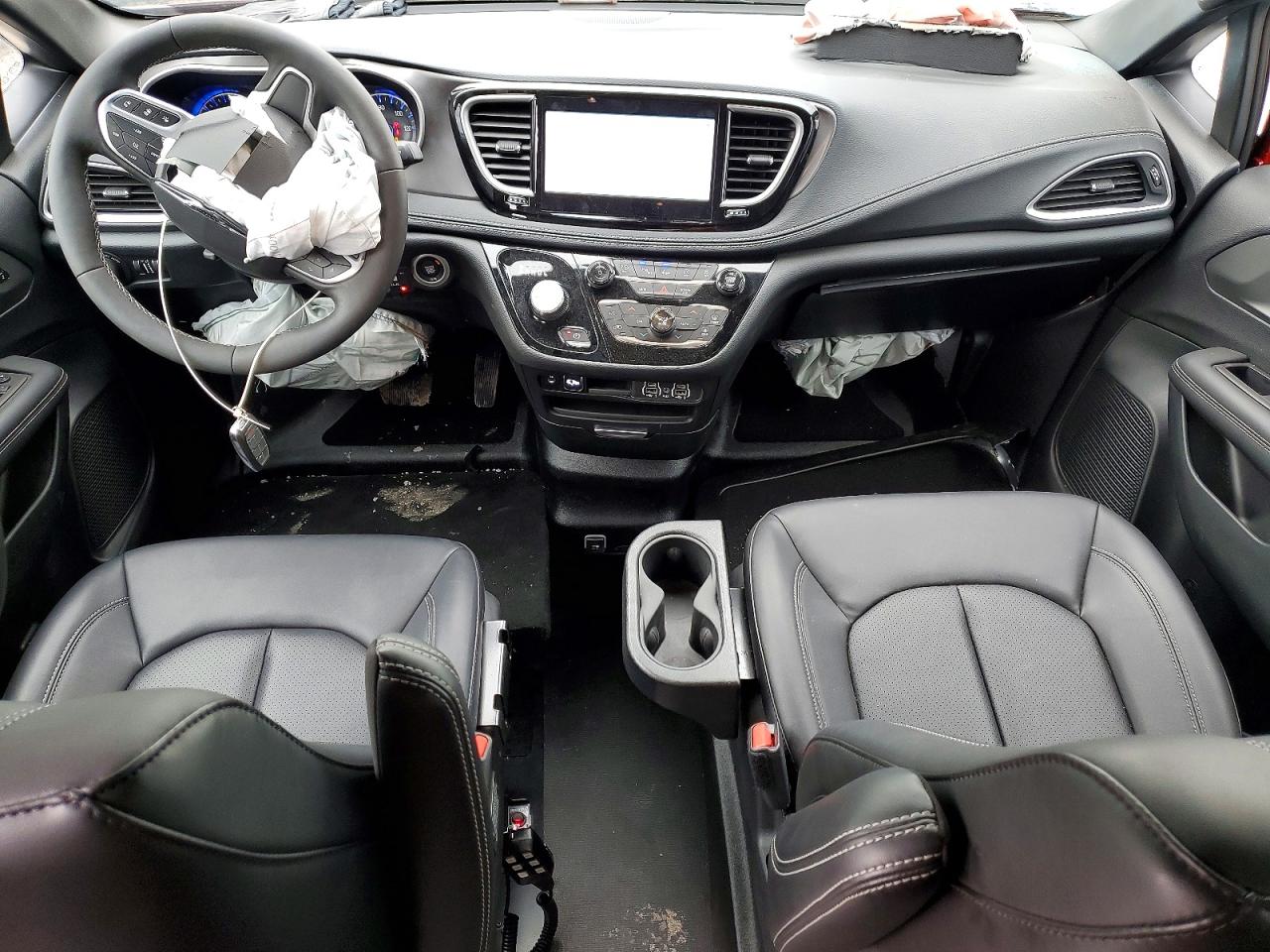 CHRYSLER PACIFICA 2025 — 9