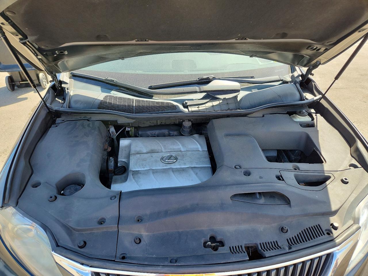 LEXUS RX 2010 — 13