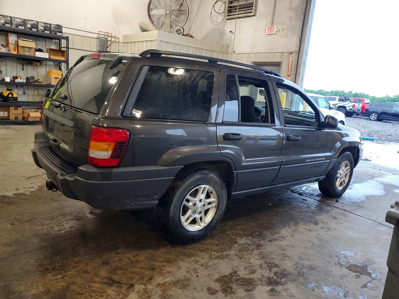 JEEP GRAND CHEROKEE 2004 — 4