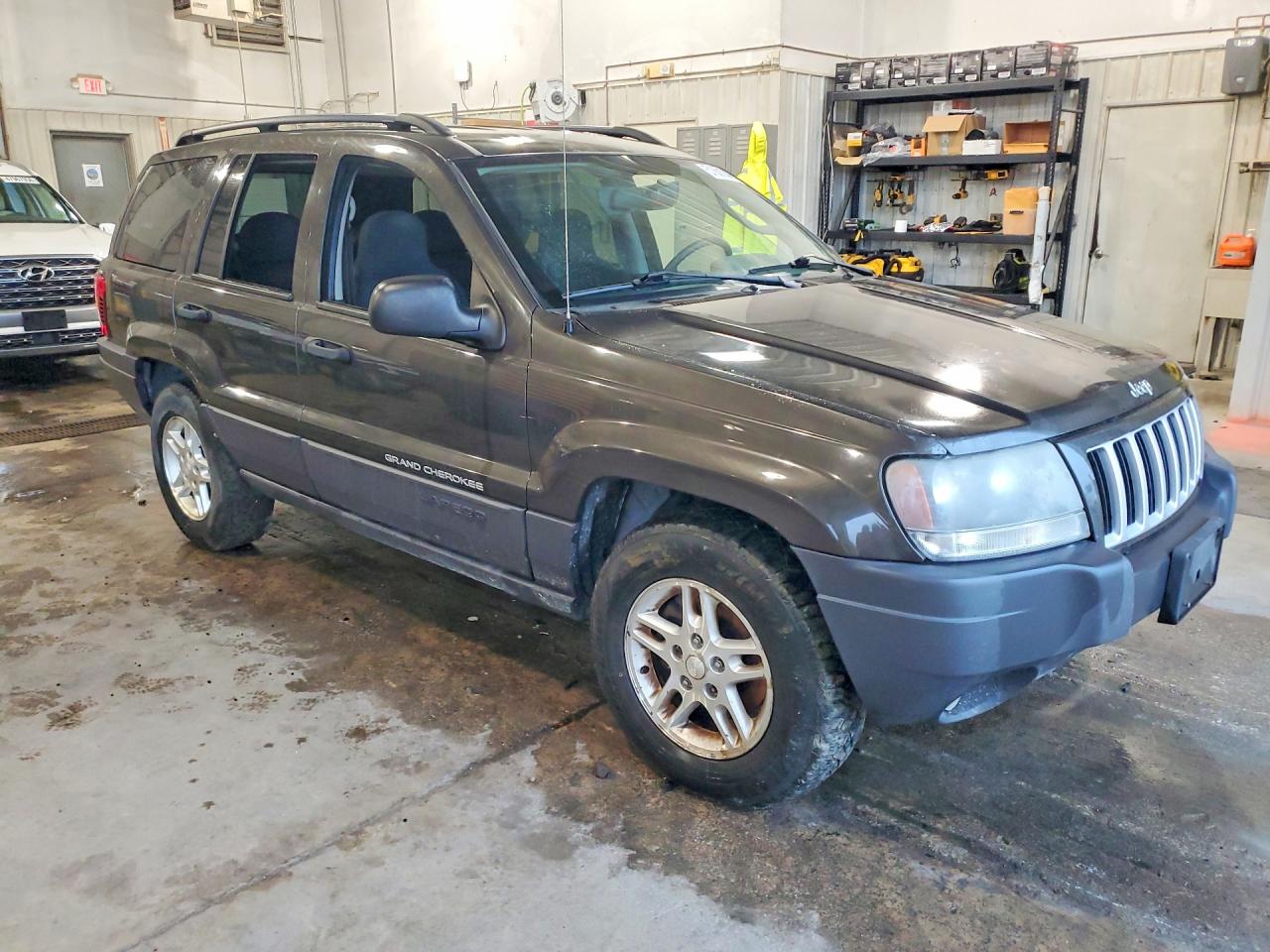 JEEP GRAND CHEROKEE 2004 — 5
