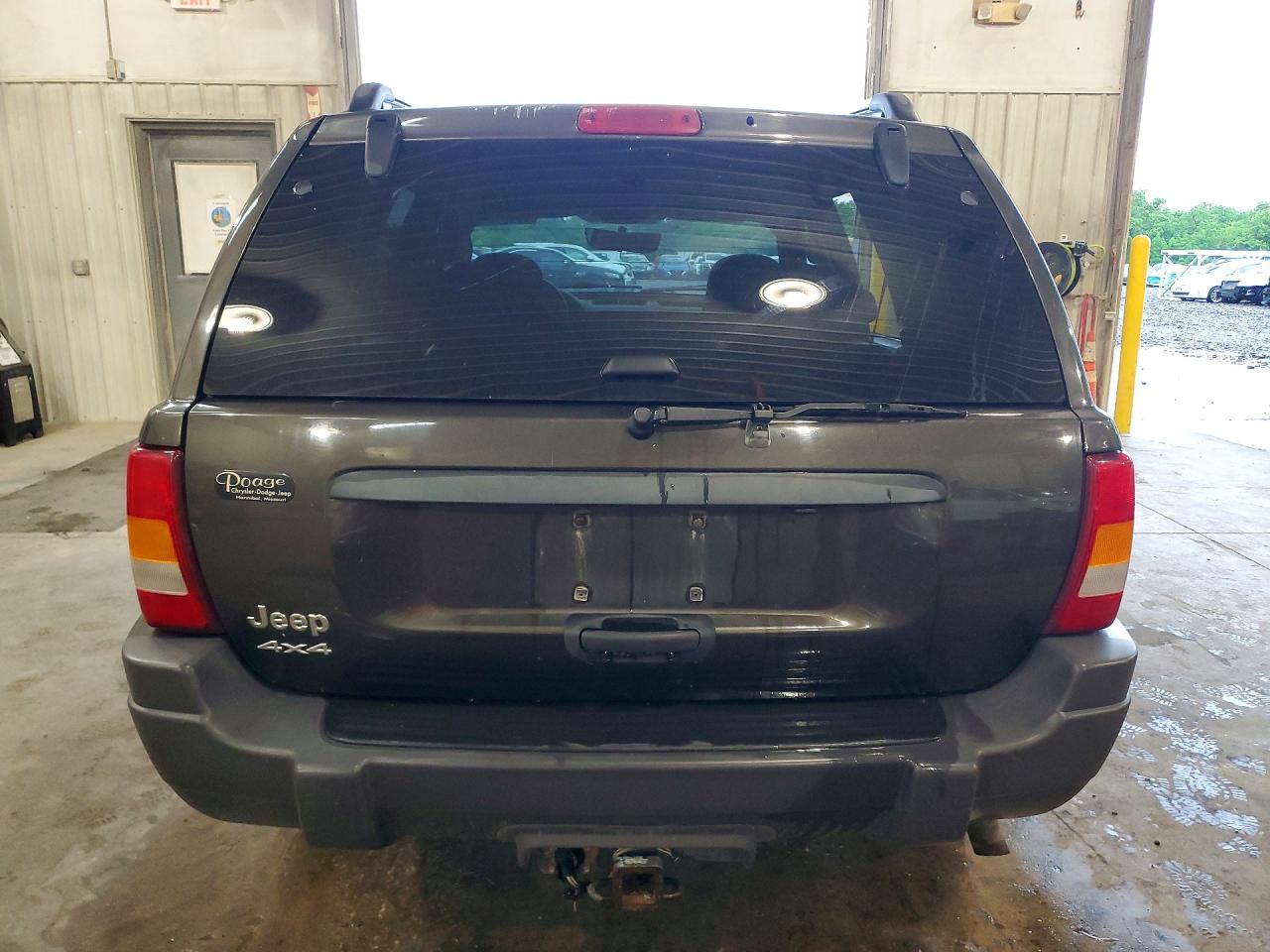 JEEP GRAND CHEROKEE 2004 — 7