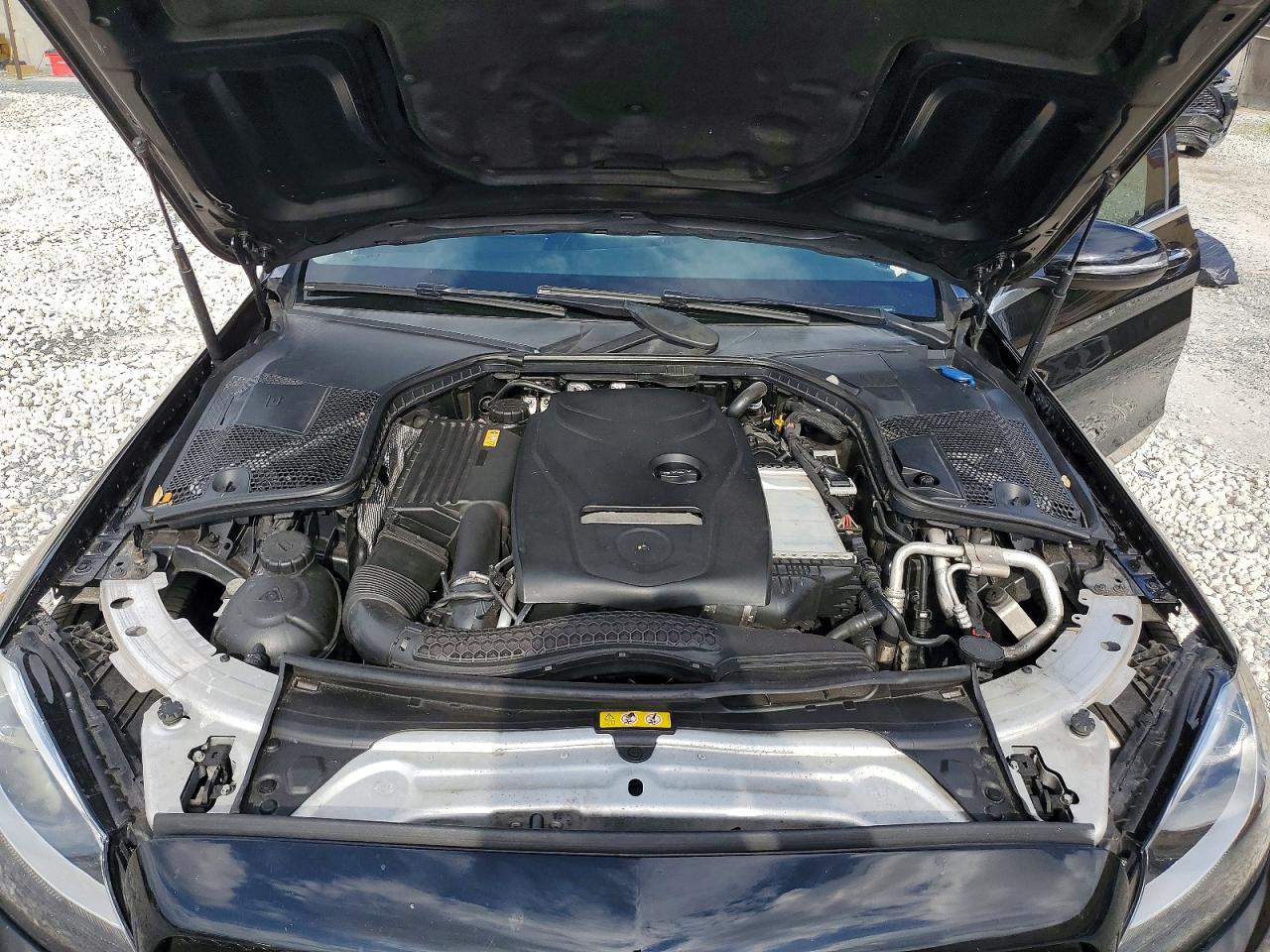 MERCEDES-BENZ C 2017 — 12