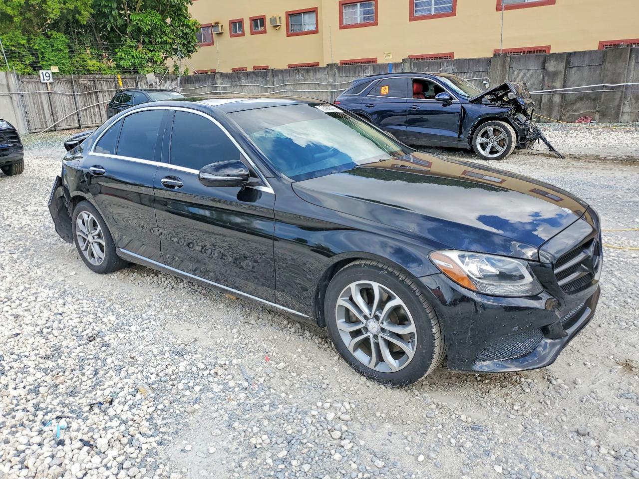 MERCEDES-BENZ C 2017 — 5
