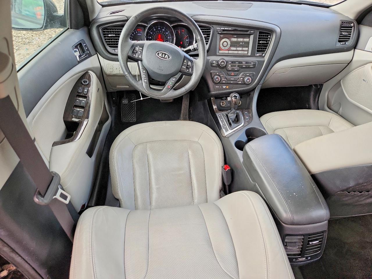 KIA OPTIMA 2011 — 9