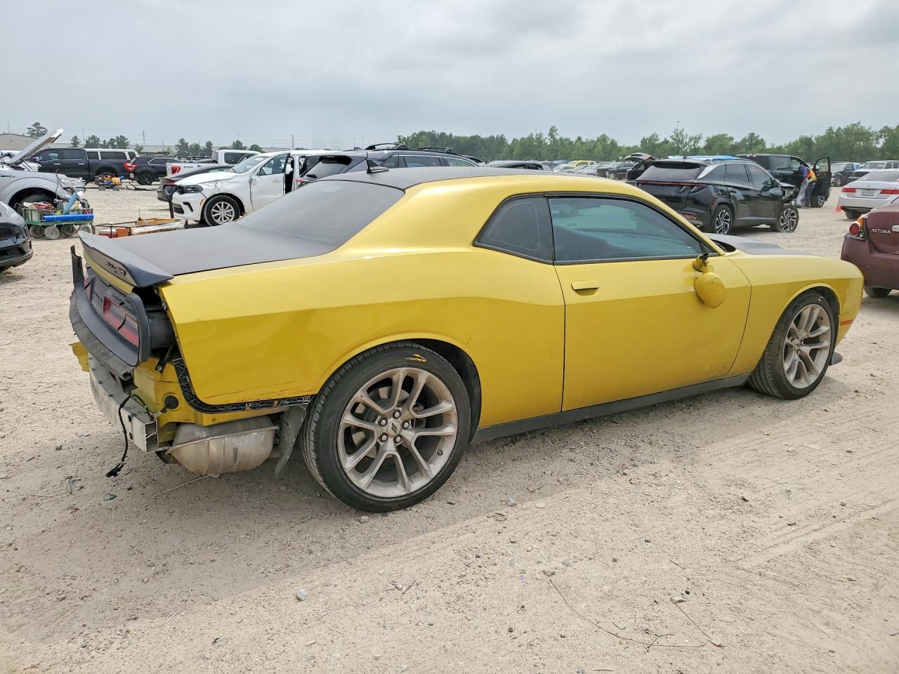 DODGE CHALLENGER 2020 — 4