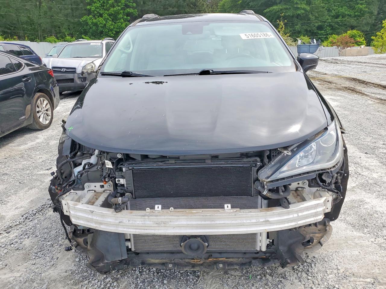 CHRYSLER PACIFICA 2018 — 6