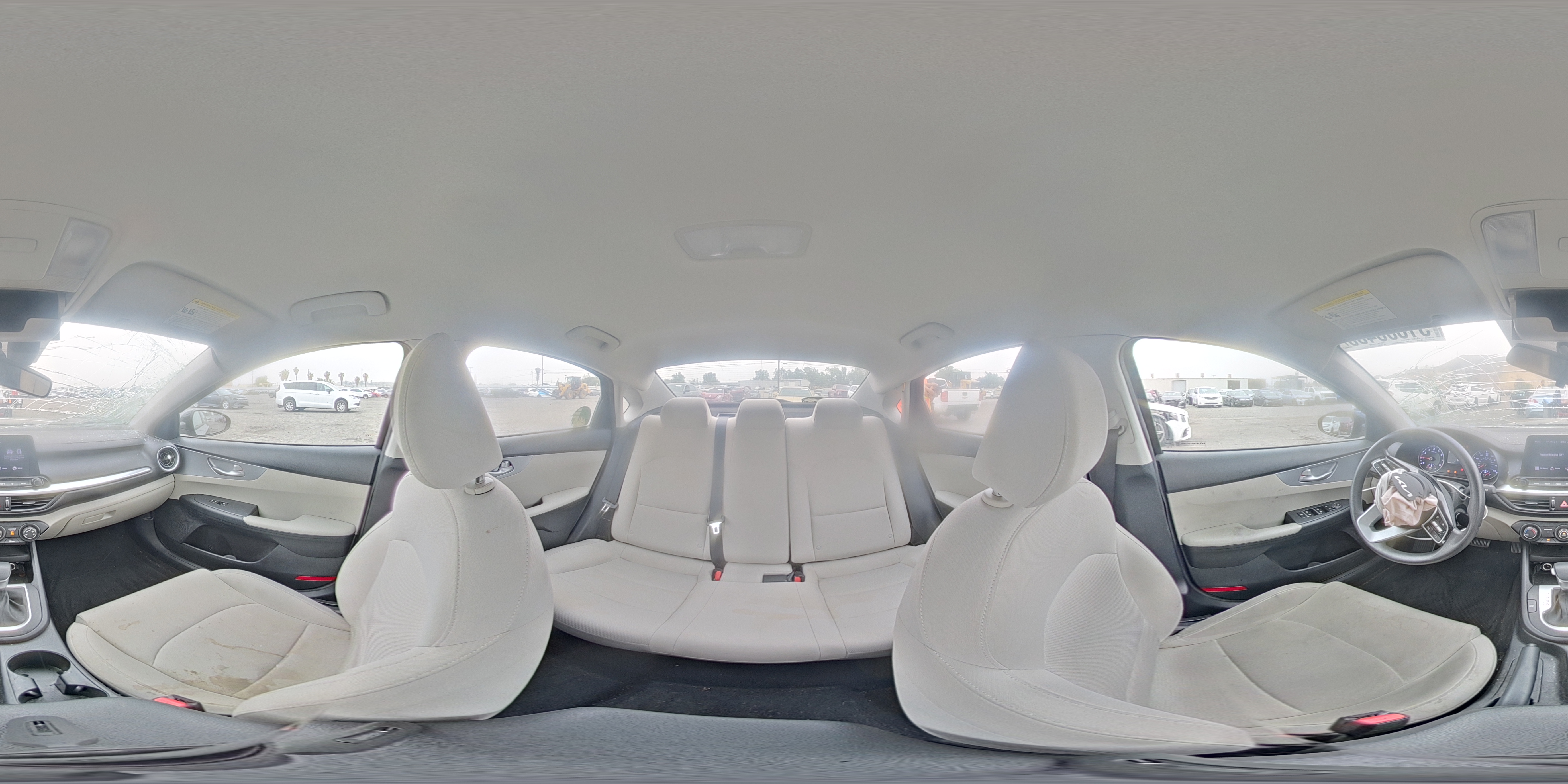 KIA FORTE 2022 — 14