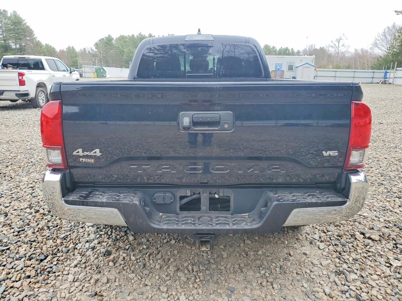 TOYOTA TACOMA 2021 — 7