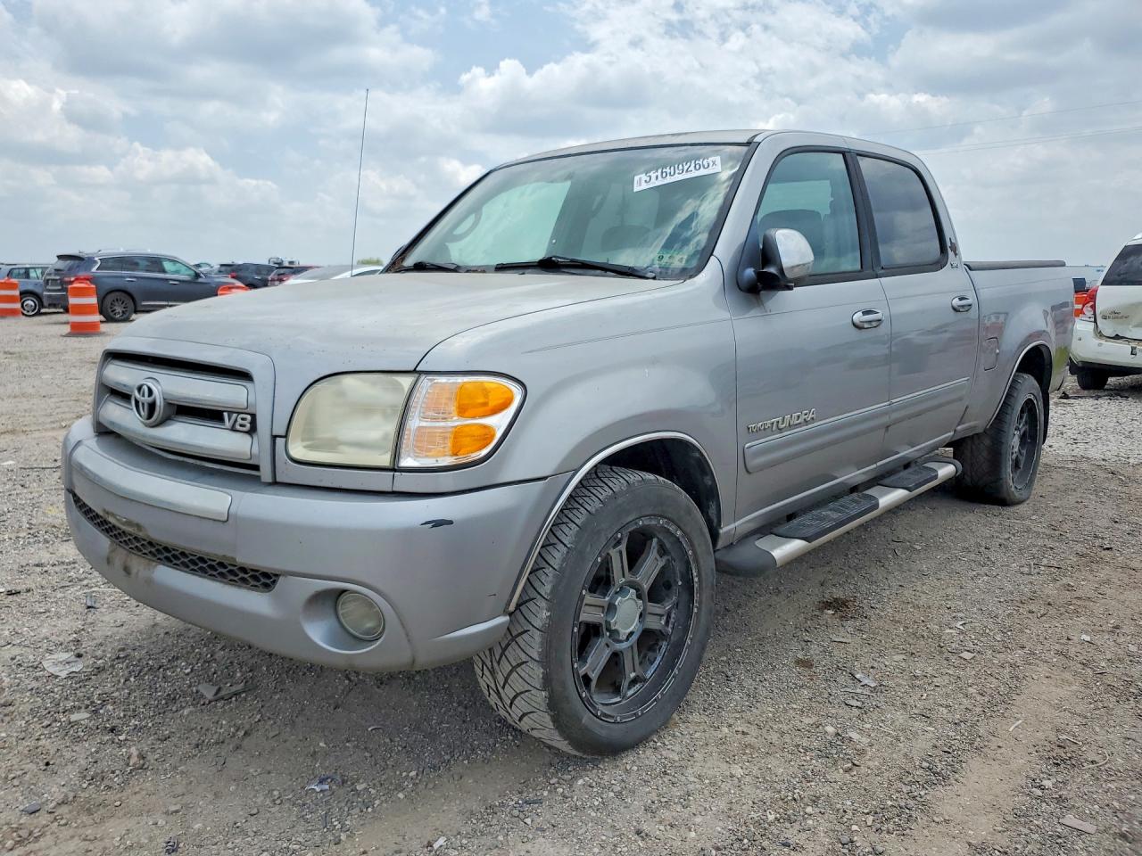 TOYOTA TUNDRA 2004 — 2