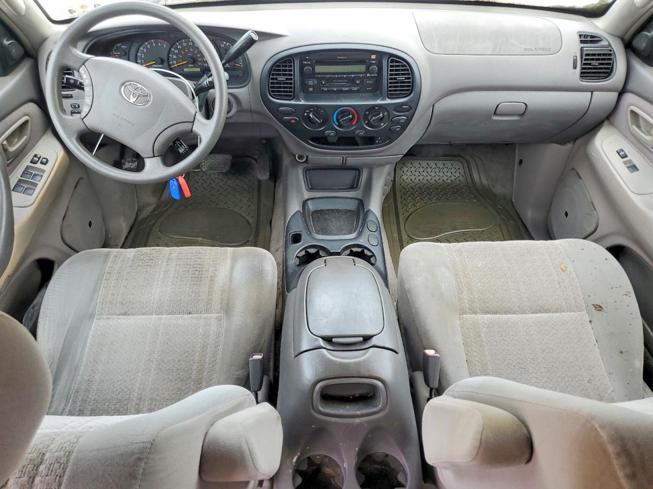 TOYOTA TUNDRA 2004 — 9