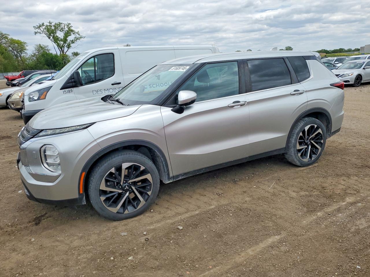 MITSUBISHI OUTLANDER 2022 — 2