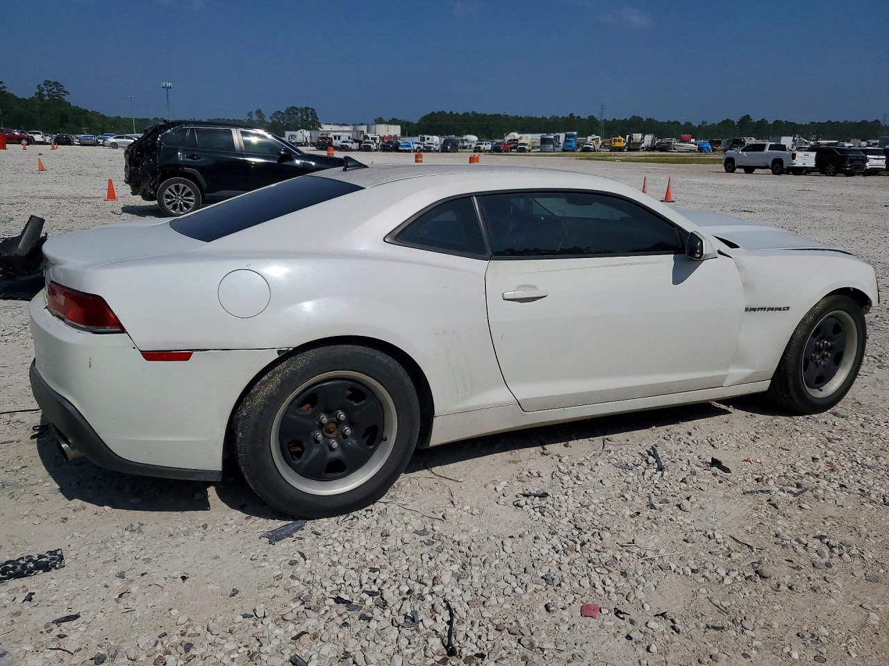 CHEVROLET CAMARO 2015 — 4