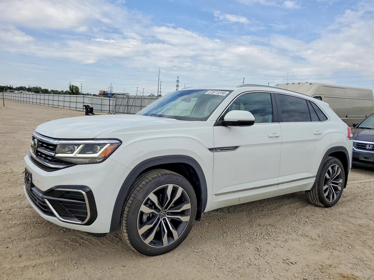 2021 VOLKSWAGEN ATLAS CROSS SPORT SEL R-LINE