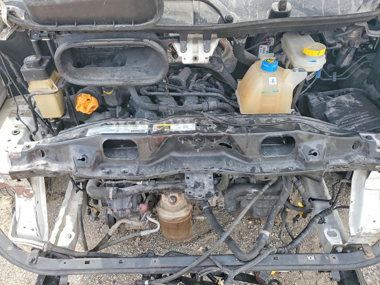 RAM PROMASTER 2500 2021 — 13