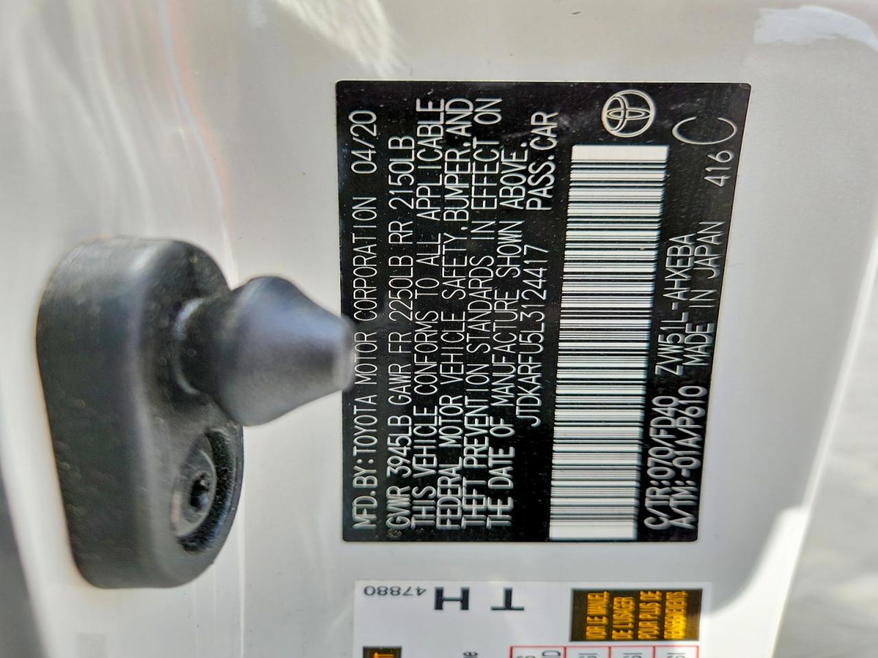 TOYOTA PRIUS 2020 — 13