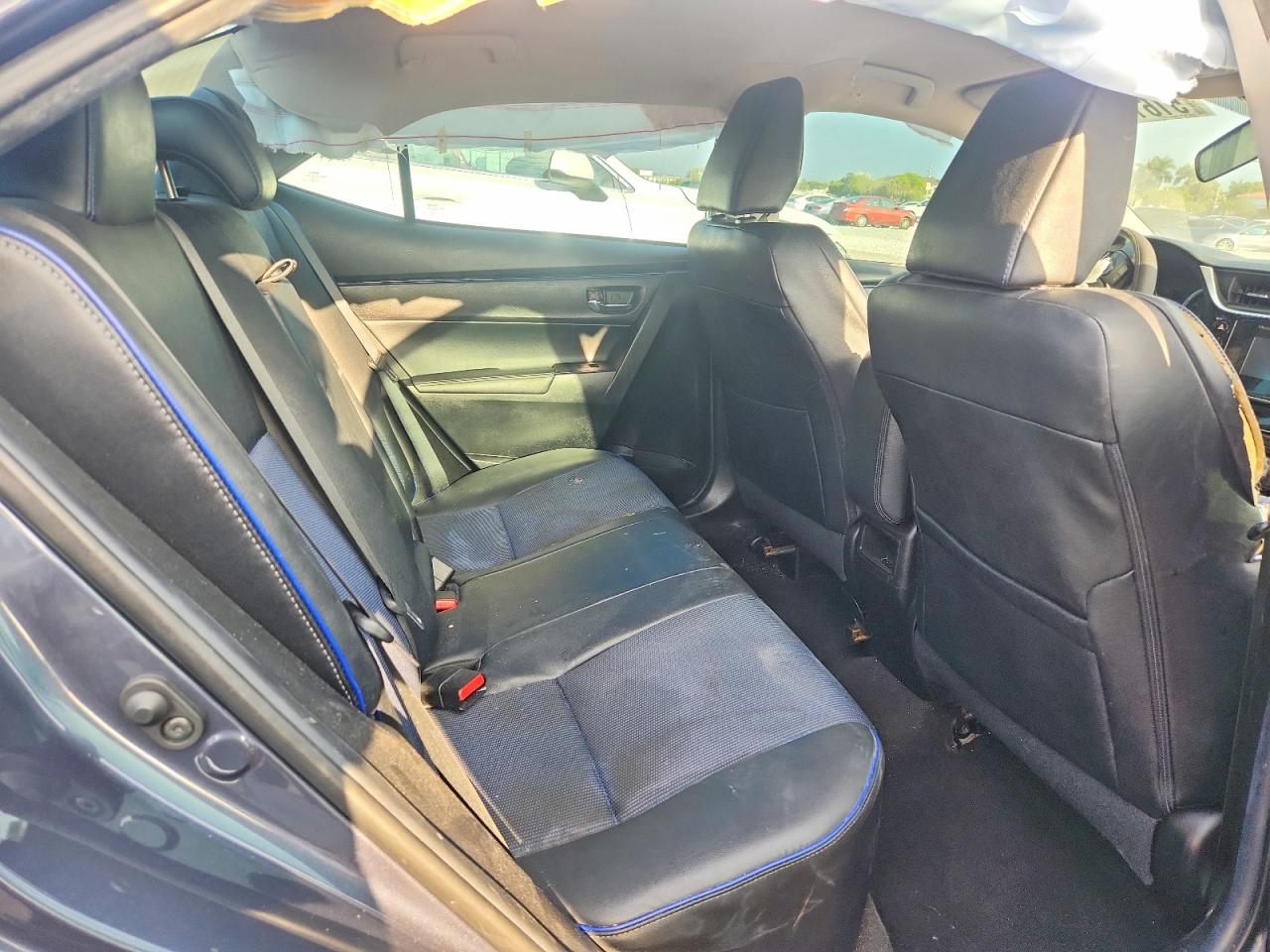 TOYOTA COROLLA 2019 — 11