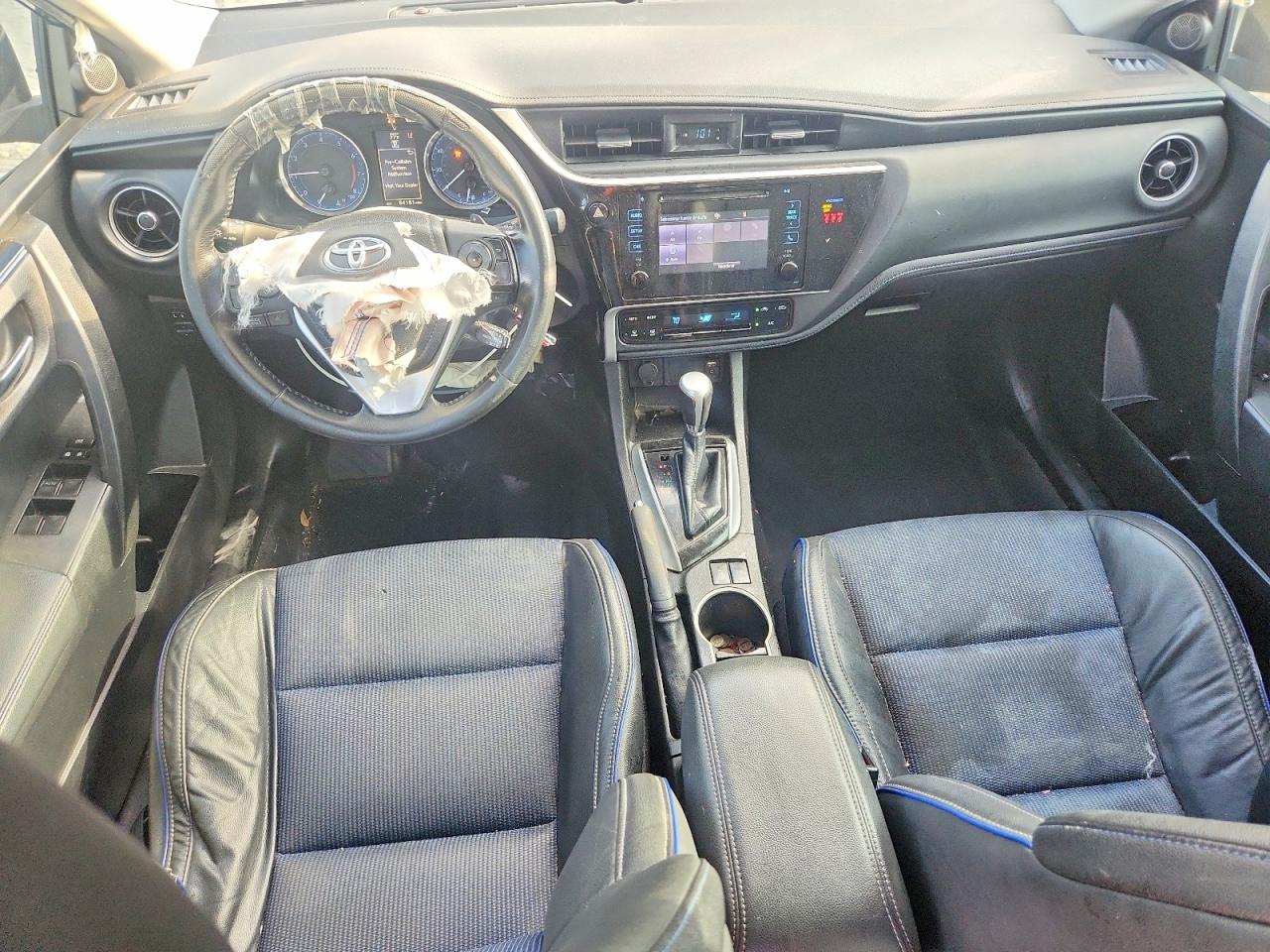 TOYOTA COROLLA 2019 — 9