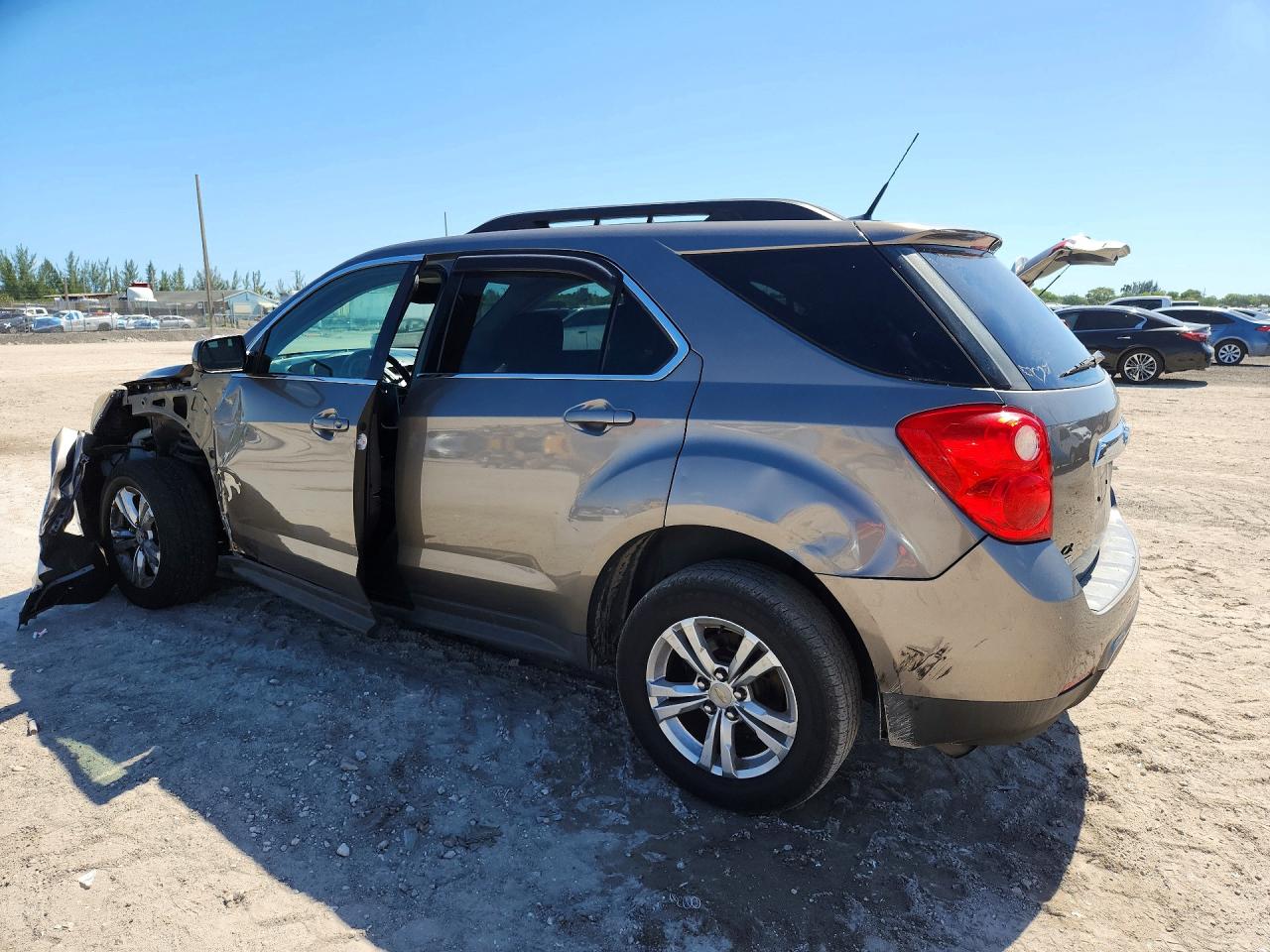 CHEVROLET EQUINOX 2011 — 3
