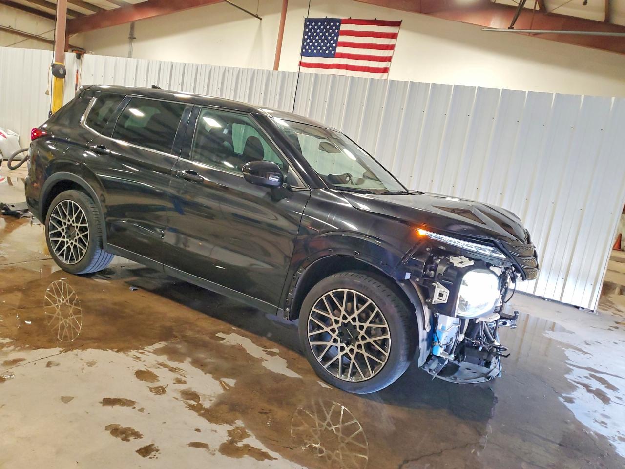 MITSUBISHI OUTLANDER 2023 — 5
