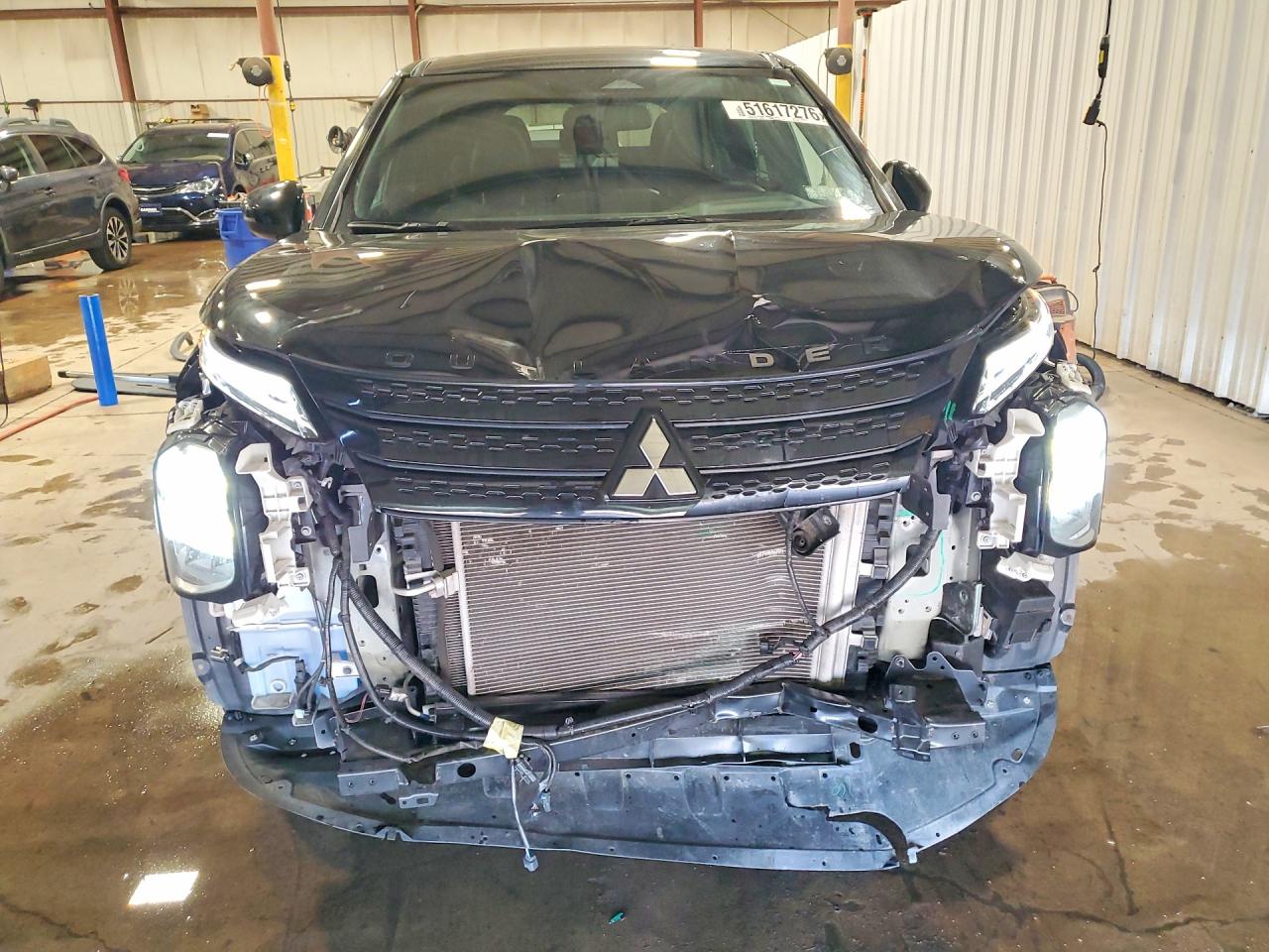 MITSUBISHI OUTLANDER 2023 — 6