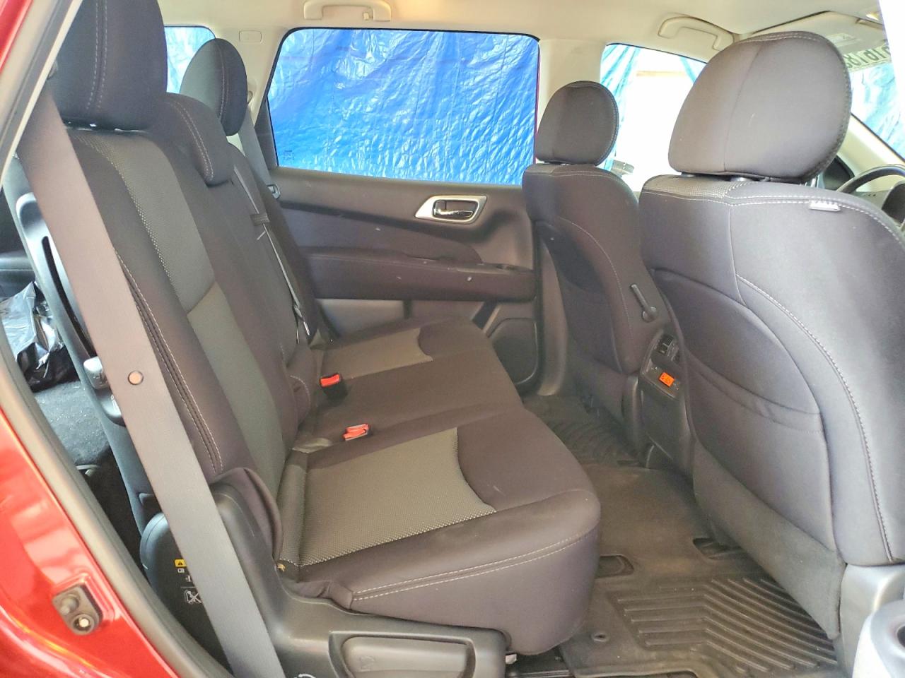 NISSAN PATHFINDER 2017 — 12