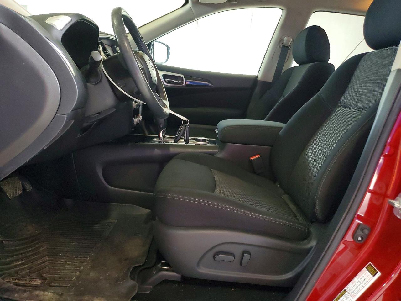 NISSAN PATHFINDER 2017 — 8