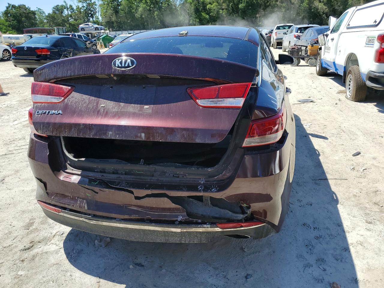 KIA OPTIMA 2017 — 7