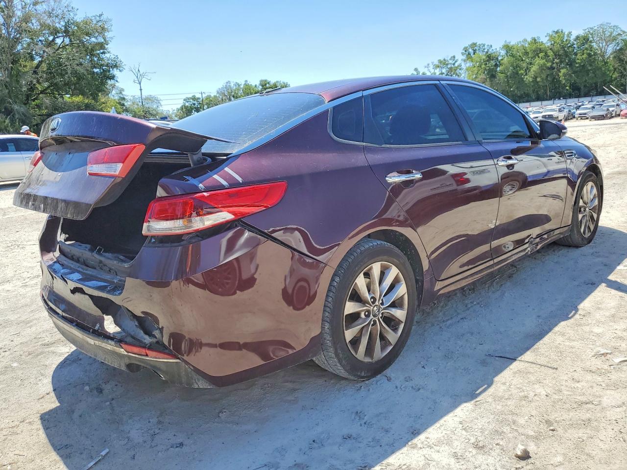 KIA OPTIMA 2017 — 4