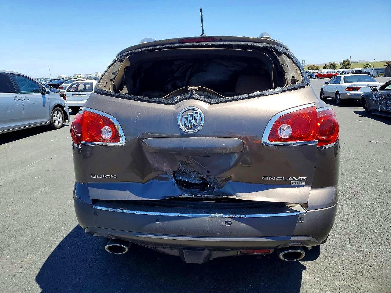 BUICK ENCLAVE 2010 — 7
