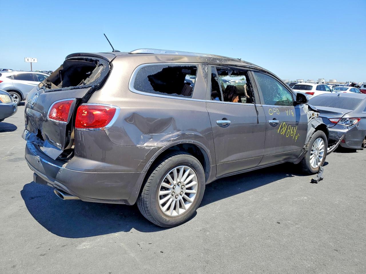 BUICK ENCLAVE 2010 — 4
