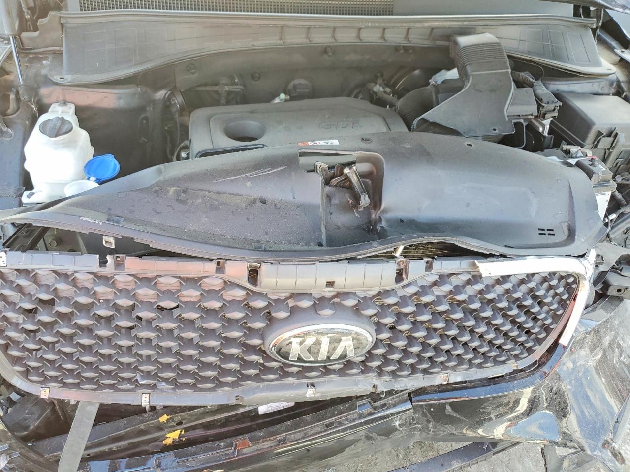 KIA SORENTO 2017 — 13