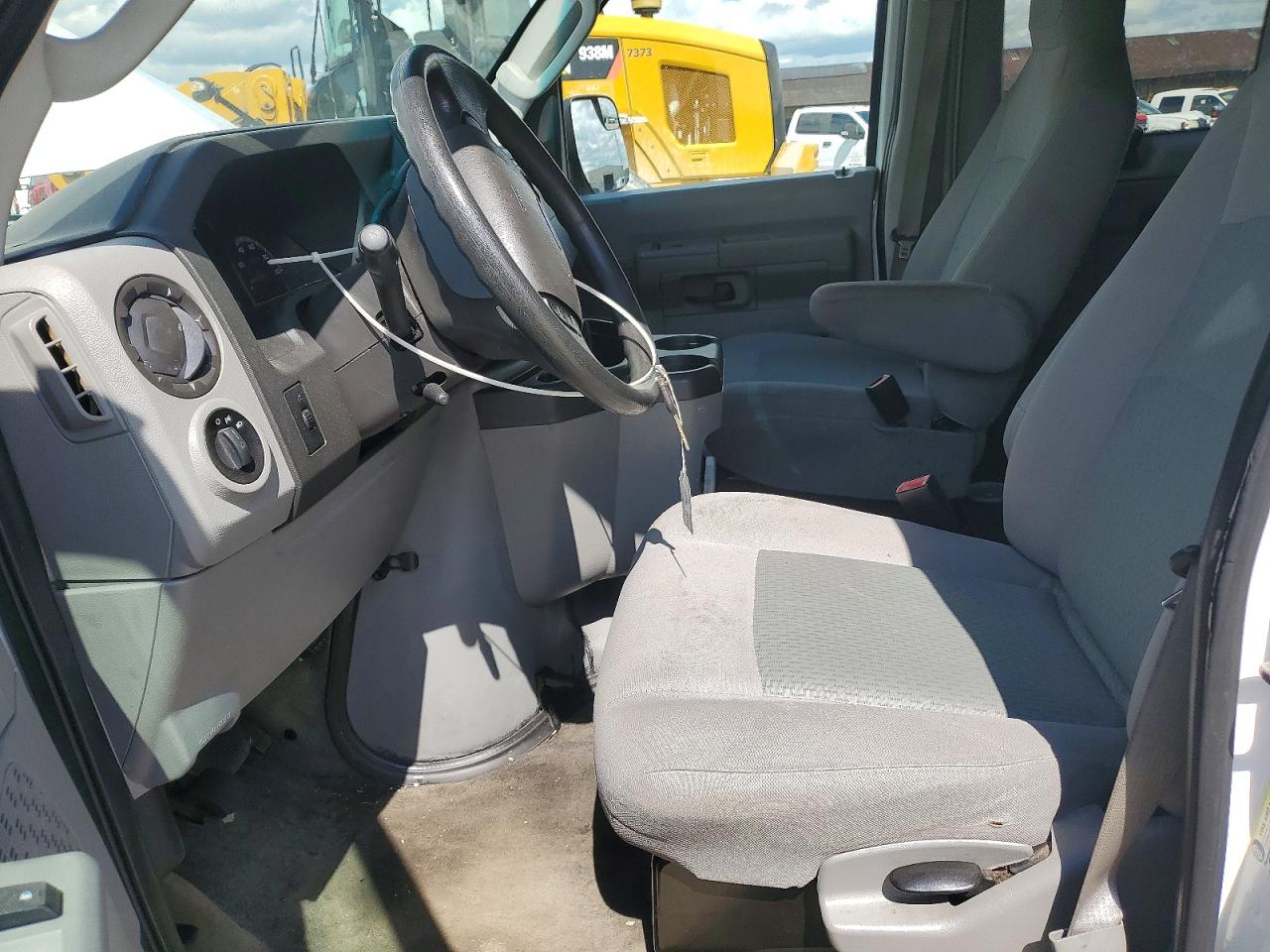 FORD ECONOLINE 2014 — 8