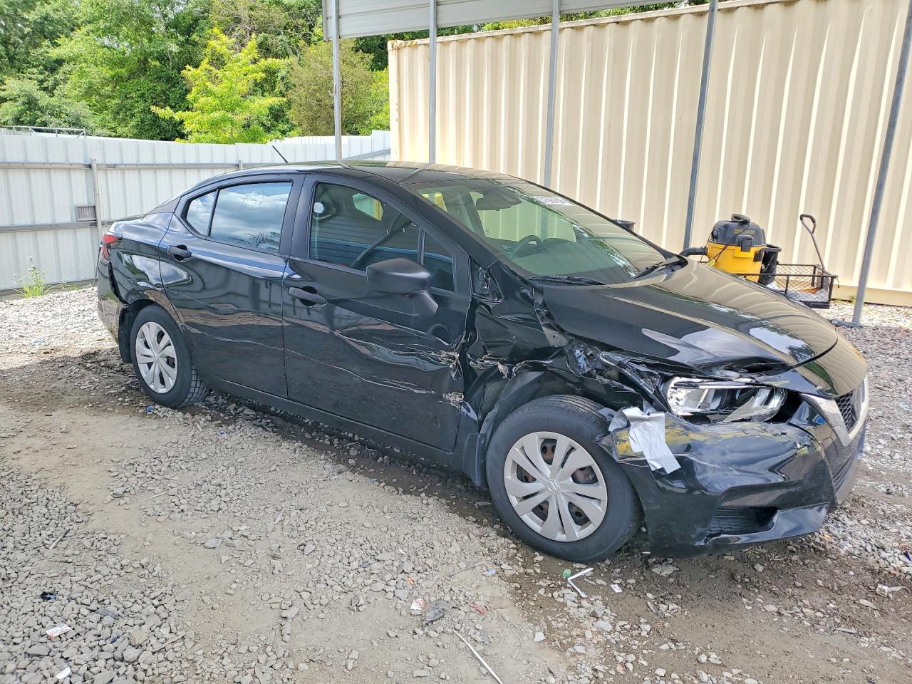 NISSAN VERSA 2020 — 5