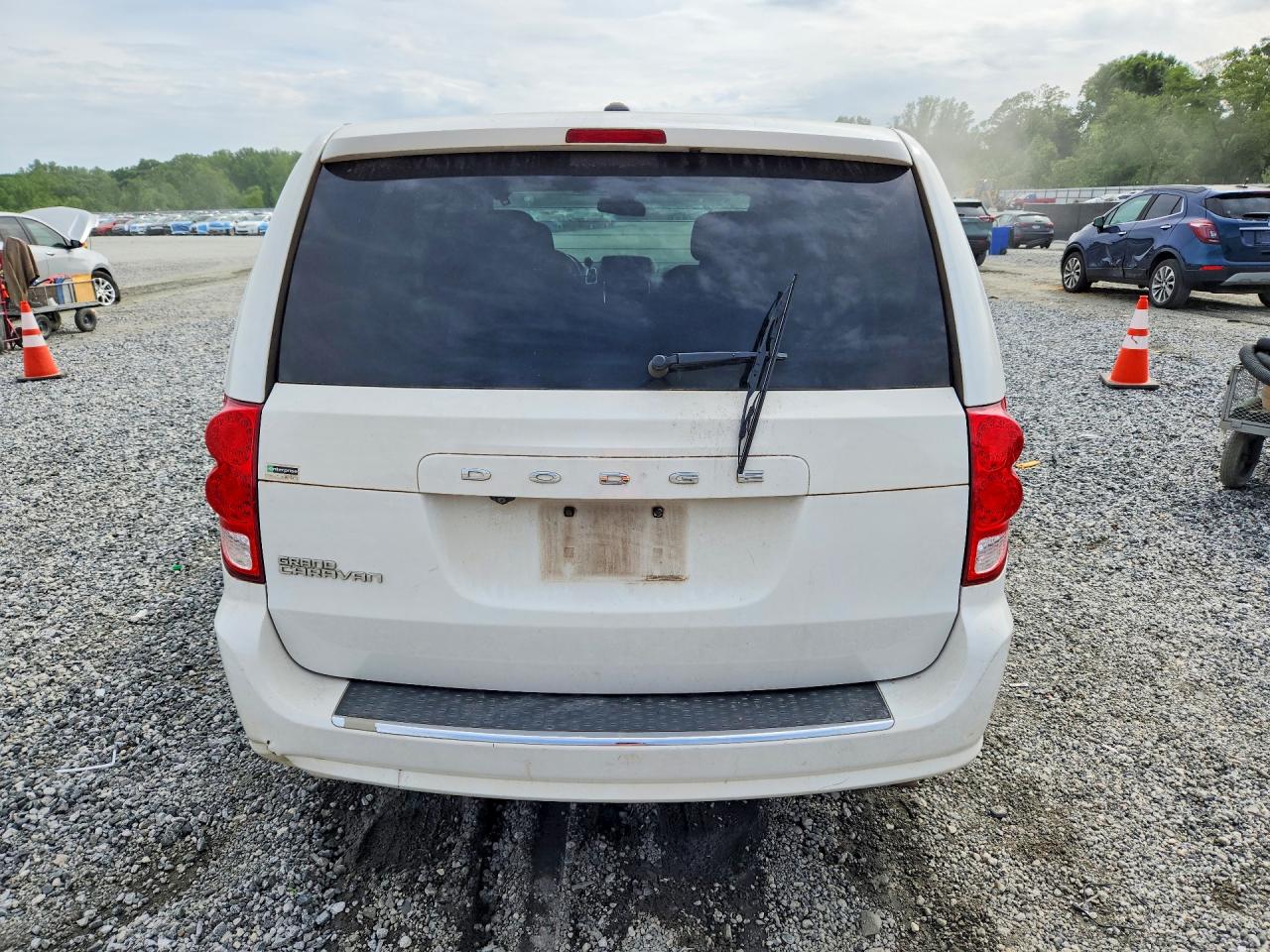 DODGE GRAND CARAVAN 2019 — 7