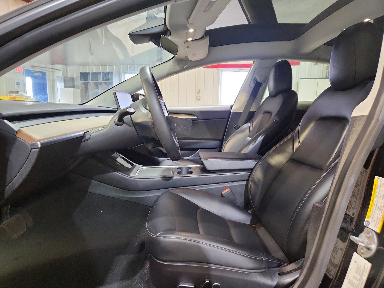 TESLA MODEL 3 2021 — 8