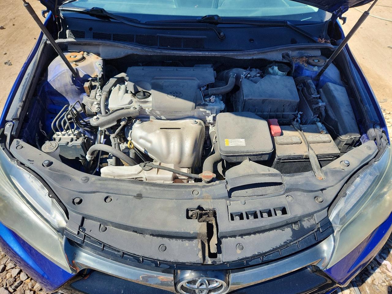 TOYOTA CAMRY 2016 — 12