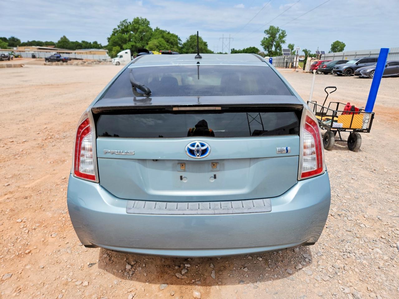 TOYOTA PRIUS 2012 — 7