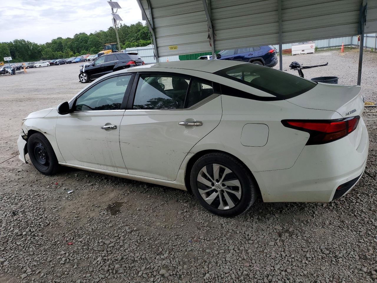 NISSAN ALTIMA 2021 — 3
