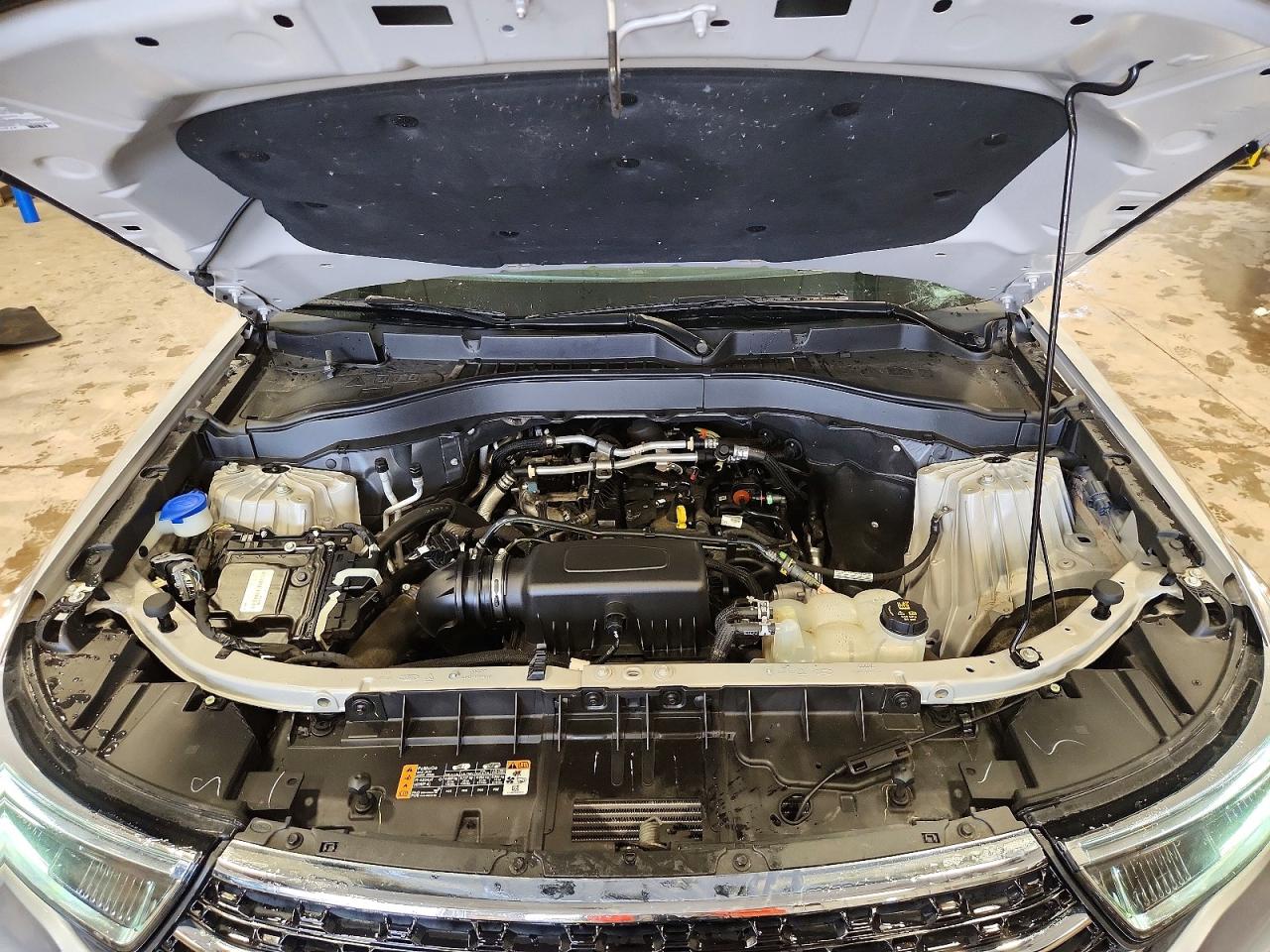 FORD EXPLORER 2021 — 13