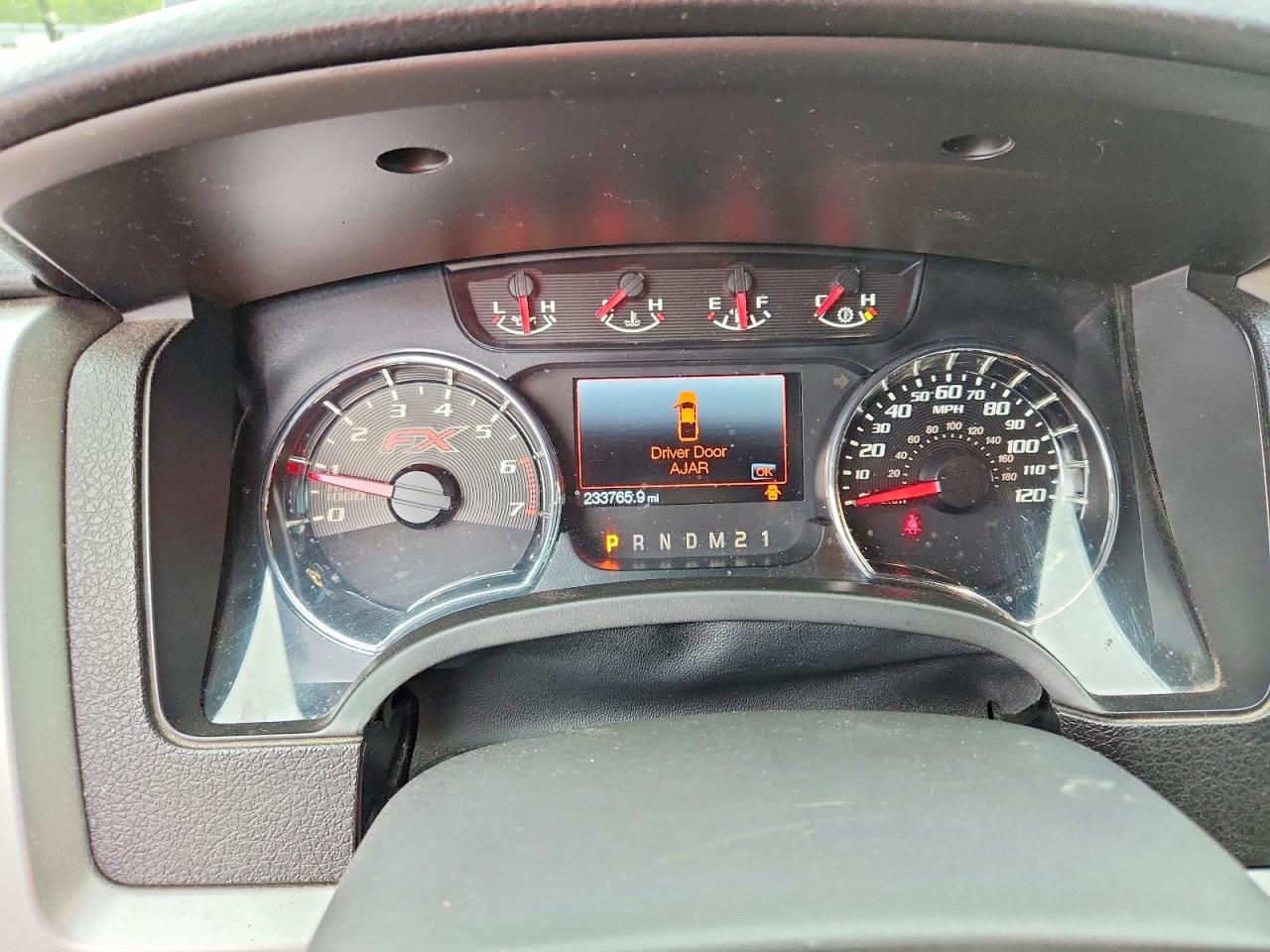 FORD F150 2014 — 10