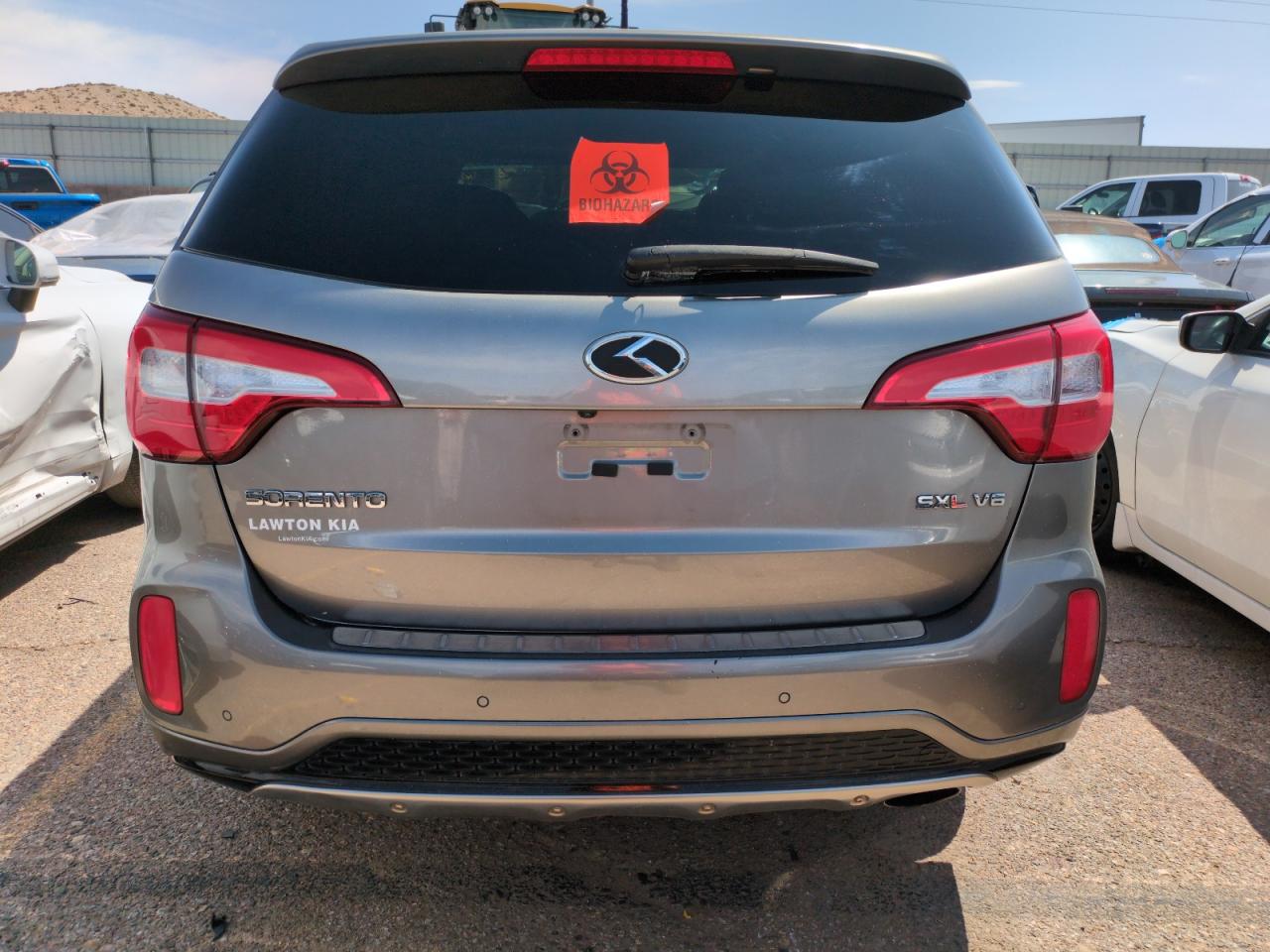 KIA SORENTO 2015 — 7