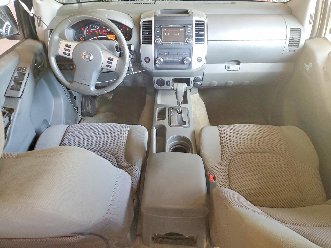 NISSAN FRONTIER 2016 — 9