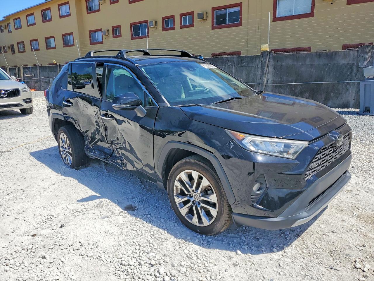 TOYOTA RAV4 2021 — 5