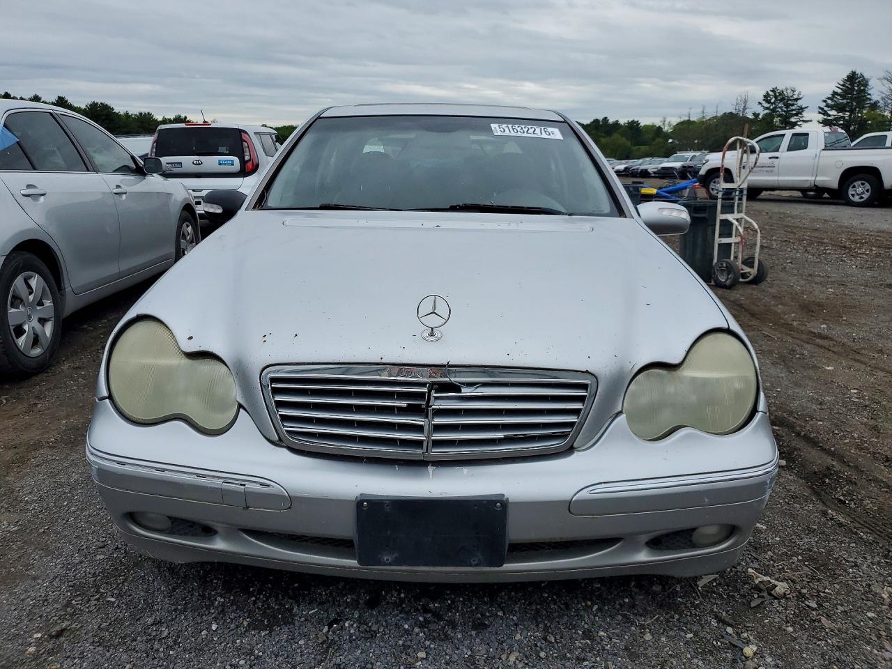 MERCEDES BENZ C 2004 — 6