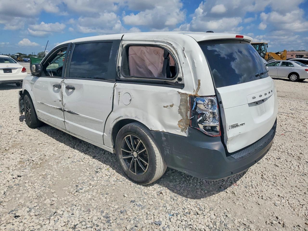 DODGE GRAND CARAVAN 2017 — 3